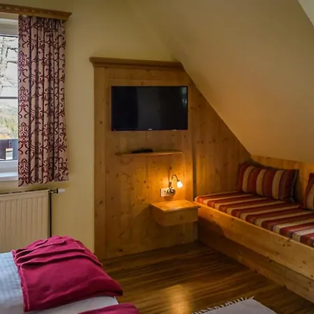 Alpenhotel Enzian